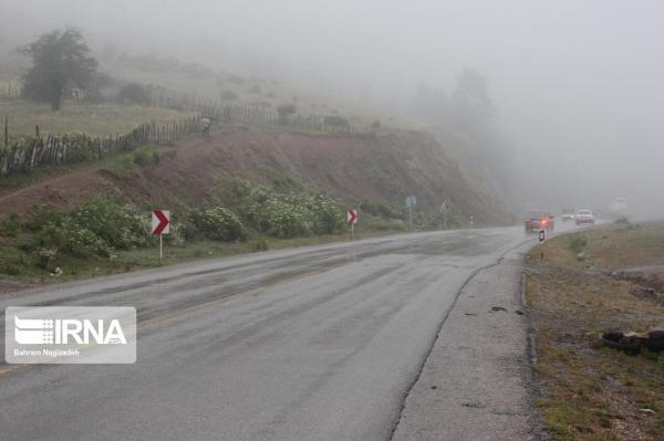 خبرنگاران باران و برف جاده های خراسان رضوی را فرا گرفت خبرنگاران باران و برف جاده های خراسان رضوی را فرا گرفت