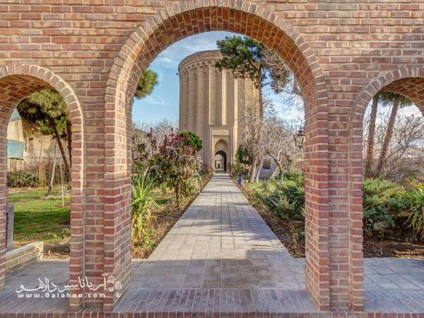 ری گردی: اولین زیستگاه های انسان